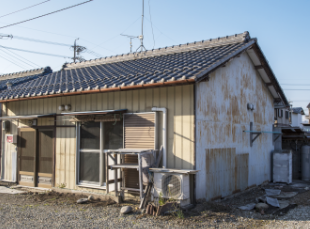 老朽化した物件